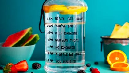 网球公开赛冷门观察:国足通过战术调整取得优势,C罗成为关键人物